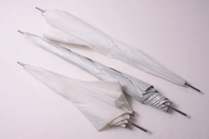 Used (2) 40" Umbrellas Silver and White and (1) 30" Umbrella - Picture 1 of 8