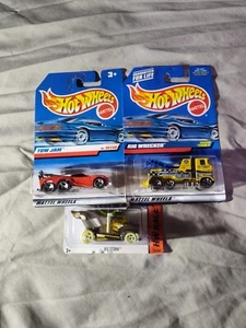HOT WHEEL. 3 TOW TRUCK COMBO DEAL - Picture 1 of 7
