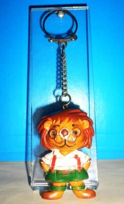 1972 Olympic Games Munich Advertising Lion Figure Lowenbrau MUNCHEN1972 Keychain - Image 1 of 4