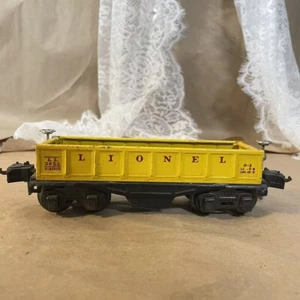 Lionel Vintage Original O Gauge Prewar 3652 Yellow Operating Gondola - Picture 1 of 13