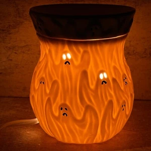 Scentsy Ghouls & Ghosts Wachswärmer, weiße Keramik Halloween Deko, Retired RARE! - Bild 1 von 12
