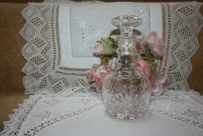 3      Very Pretty? Webb  Crystal Decanter 17cm  VGC - Image 1 of 4