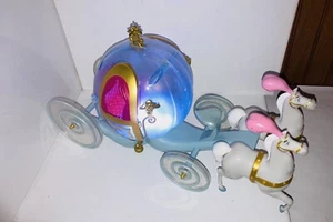 Disney Parks Princess Collection Cinderella Horse And Carriage Light-Up Play-set - Picture 1 of 5