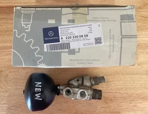 Genuine Mercedes Benz Pressure Relief Valve Hydraulic Suspension OEM Used - Picture 1 of 6