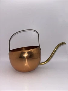 Regadera de cobre vintage Coppercraft Guild con caño de latón - Imagen 1 de 6