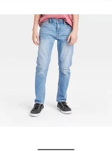 ☀️(7) Boys' Stretch Relaxed Taper Jeans- art class™ Light Wash 7 - Picture 1 of 3