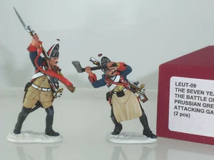 JUEGO DE SOLDADOS DE JUGUETE DE METAL JOHN JENKINS LEUT09 GRANADEROS PRUSIANOS ATACANDO PUERTA DE ENLACE - Imagen 1 de 2