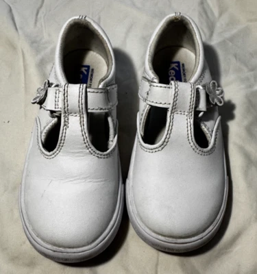 Keds Toddler Girl’s Memory Foam White Leather Shoes Daphne T-Strap Size 8M - Image 1 of 4