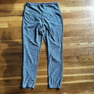 Damen New Balance Capri Grau Activewear Legging Größe S Gebraucht - Bild 1 von 9