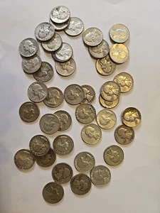 Roll of 40 Washington 90% Silver Quarters Mixed Dates SHIPS FREE 760 - Picture 1 of 5