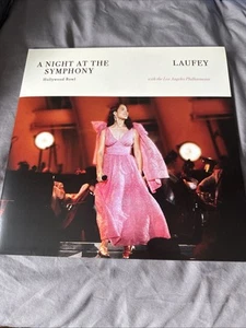 LAUFEY - A Night At The Symphony: HOLLYWOOD BOWL LTD EDIT VINYL 2LP RSD 2025 NEU - Bild 1 von 6