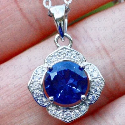 Colgante flor diamante tanzanita natural corte redondo de 4,30 quilates enchapado en oro blanco de 18 quilates Foto 1 de 4