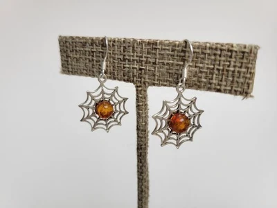 Pendientes colgantes de tela de araña ámbar de plata de ley 925 Foto 1 de 4