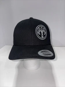 Hawk Knife Designs Talon All Black SnapBack Yupoong Trucker Hat - Picture 1 of 7