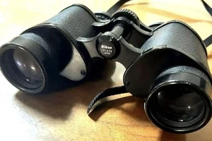 Nikon 10x35 6.6 WF Binoculars, Lightweight Aluminum, Excellent - Picture 1 of 5