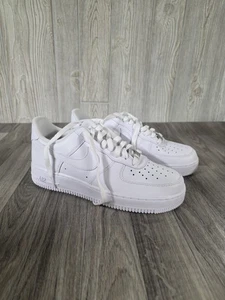 Nike Men's Air Force 1 Sneakers Leather Triple White Size 8 NEW W/O Box - Picture 1 of 10