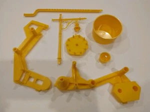 Mausefalle gelb Kunststoffteile, 7 Stück, Milton Bradley 2005, gebraucht - Bild 1 von 8