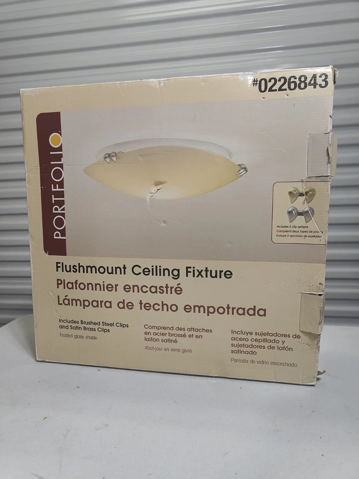 Portfoilio #0228843 flushmount celling fixture - Image 1 of 4