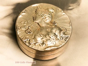 Lady's portrait silver tone embossed-4.5cm-vintage pill box/snuff box-205 - Picture 1 of 5