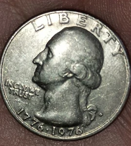 1776D-1976D Bicentennial Quarter Error Filled Mint Mark - Picture 1 of 2