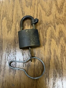 VINTAGE US ARMY AMERICAN LOCK MESSING VORHÄNGESCHLOSS Set M126 mit Schlüssel - Bild 1 von 2