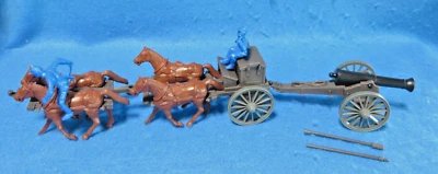 Civil War Limber w/ Howitzer, 4 horse team + Union crew 1/32 plastic CTS - Image 1 of 3