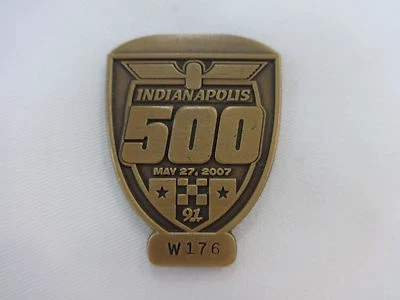 Indianápolis 500 2007 insignia de pozo de bronce Dario Franchitti Andretti Green Racing Foto 1 de 4