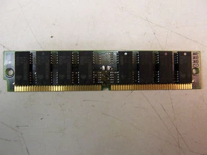 Samsung 4MB FastPage non-Parity 70ns 5v 72-Pin SIMM Memory KMM5321000CVG-7 - Picture 1 of 1