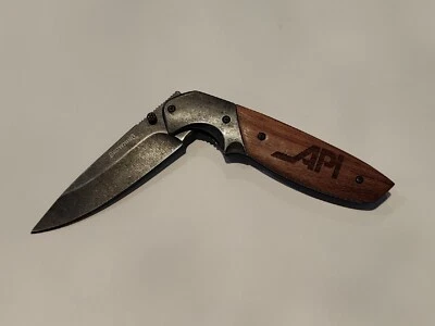 Navaja de Bolsillo Plegable Browning Mango de Madera Liner-Lock con Clip Publicidad API Foto 1 de 4