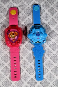 2 Vtech Paw Patrol Lernuhr Spin Master funktioniert Armbanduhr Spielzeug rosa blau US - Bild 1 von 11