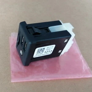OE#13581213 Center Console Auxiliary Jack USB SD Card Input For Cadillac GMC NEW - Bild 1 von 5
