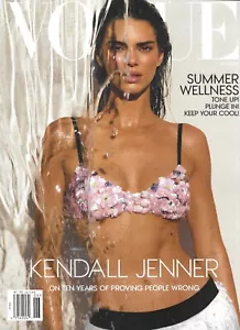 Vogue Magazine Kendall Jenner Sophie Turner Jannik Sinner Anne Hidalgo 2024 - Picture 1 of 12