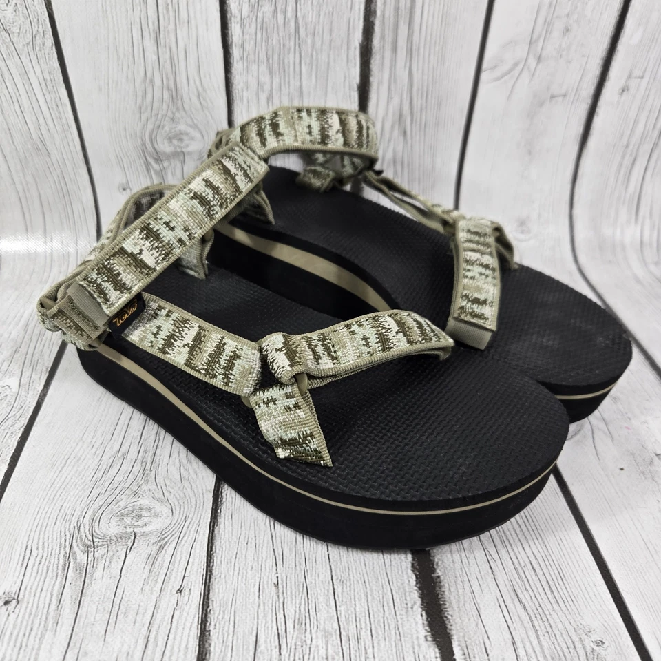 Sandalias informales para mujer Teva plataforma universal verde camuflaje 1008844 talla 9 Foto 1 de 4