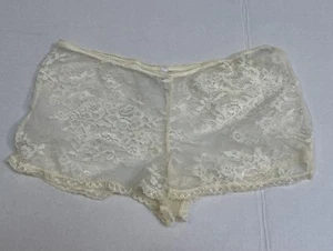 MeMoi Collection Cream Lace Boyshort Panty Bridal Size M - Picture 1 of 5