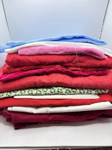 VTG Fabric Lot Multi-Colored Fabric Scraps For Quilting - Picture 1 of 4