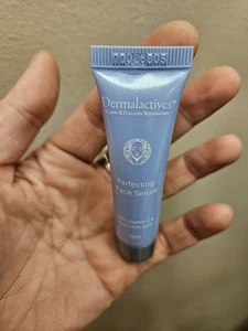 Dermalactives Perfecting Face Serum 10ml Sample Sz Vit C Hyaluronic Acid Ipsy - Picture 1 of 4