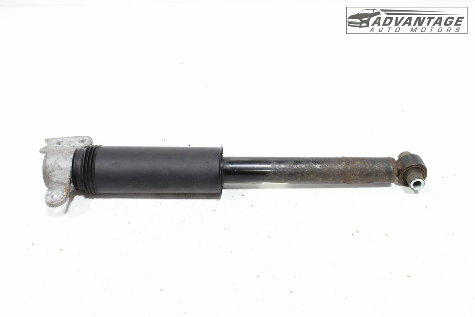 Amortiguador trasero izquierdo Chevrolet Equinox 2018-2024 AWD OEM Foto 1 de 4