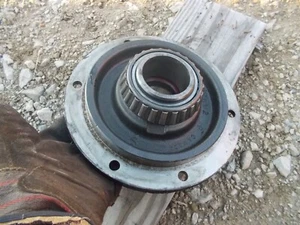 Massey Ferguson Super 90 MF tractor orgnal R pinion drive holder cover / bearing - Picture 1 of 5