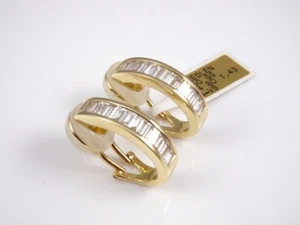 Creolen in Gold 18 Karat mit Diamanten im Baguette-Schliff - Bild 1 von 4