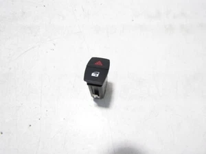 BMW 1 SERIES F20 2015-19 HAZARD & DOOR LOCK SWITCHES 9231786               P8123 - Picture 1 of 8