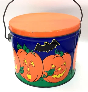 Vintage Halloween Tin Pail Bucket With Lid Candy Bat Jack O Lantern Pumpkin - Picture 1 of 12