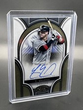 2023 Yasmani Grandal Topps Tier One Autograph PPA-YG SP #/249 Chicago White Sox
