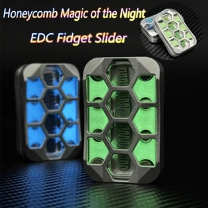 Honeycomb Magic of the Night EDC Deslizante Inquieto Divertido Deslizante Háptico Alivio del Estrés - Imagen 1 de 21