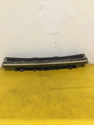 Faro delantero central Kia Soul EV 2020-2022 P/N 92209-K0 FABRICANTE DE EQUIPOS ORIGINALES  Foto 1 de 4