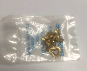 Vintage Dangle Heart Bow Pin Genuine Garnet Stone Gold Plated Harriet Carter - Picture 1 of 2