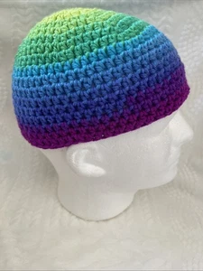 Gorro Kufi con gorra calavera multicolor de ganchillo hecho a mano para adultos - Imagen 1 de 5