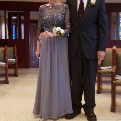 Vestido Formal Decode 1.8 Gris Lentejuelas Encaje Ilusión Escote Foto 1 de 4