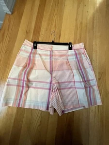 Women’s Tommy Hilfiger Shorts Size 16. New Without Tags. - Picture 1 of 3
