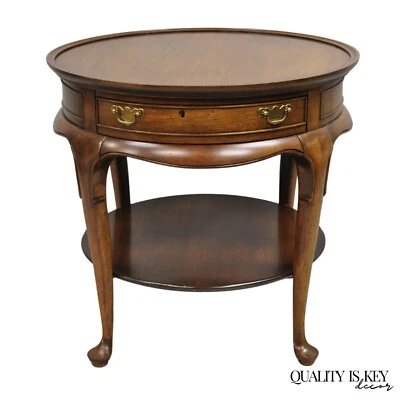 Abajur de madeira vintage inglês estilo rainha Anne redondo mesa lateral por Hekman - Imagem 1 de 4