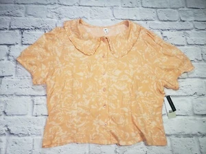 BP Damenbluse Größe Large rosa Blumenmuster hinten zum Binden Kurzarm - Bild 1 von 6